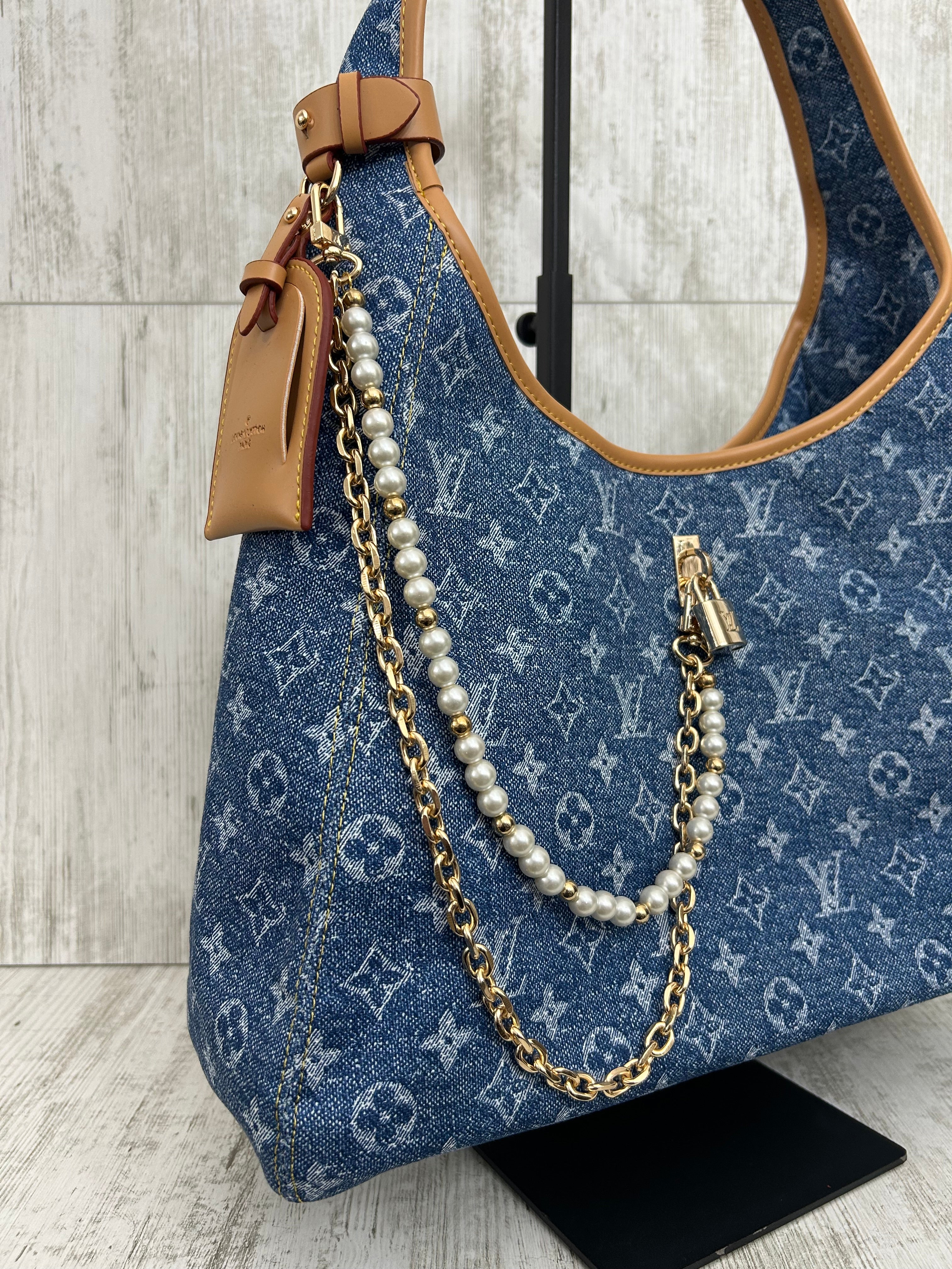 Louis Vuitton shopping