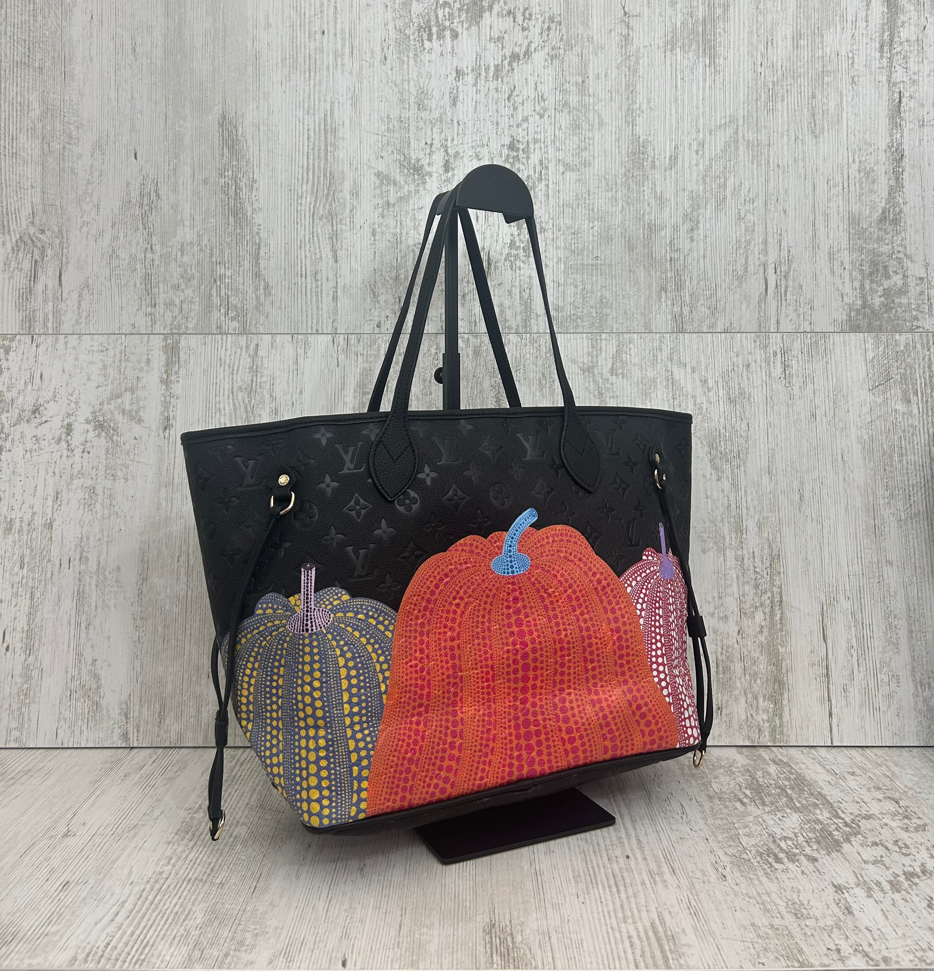 Louis Vuitton Shopping