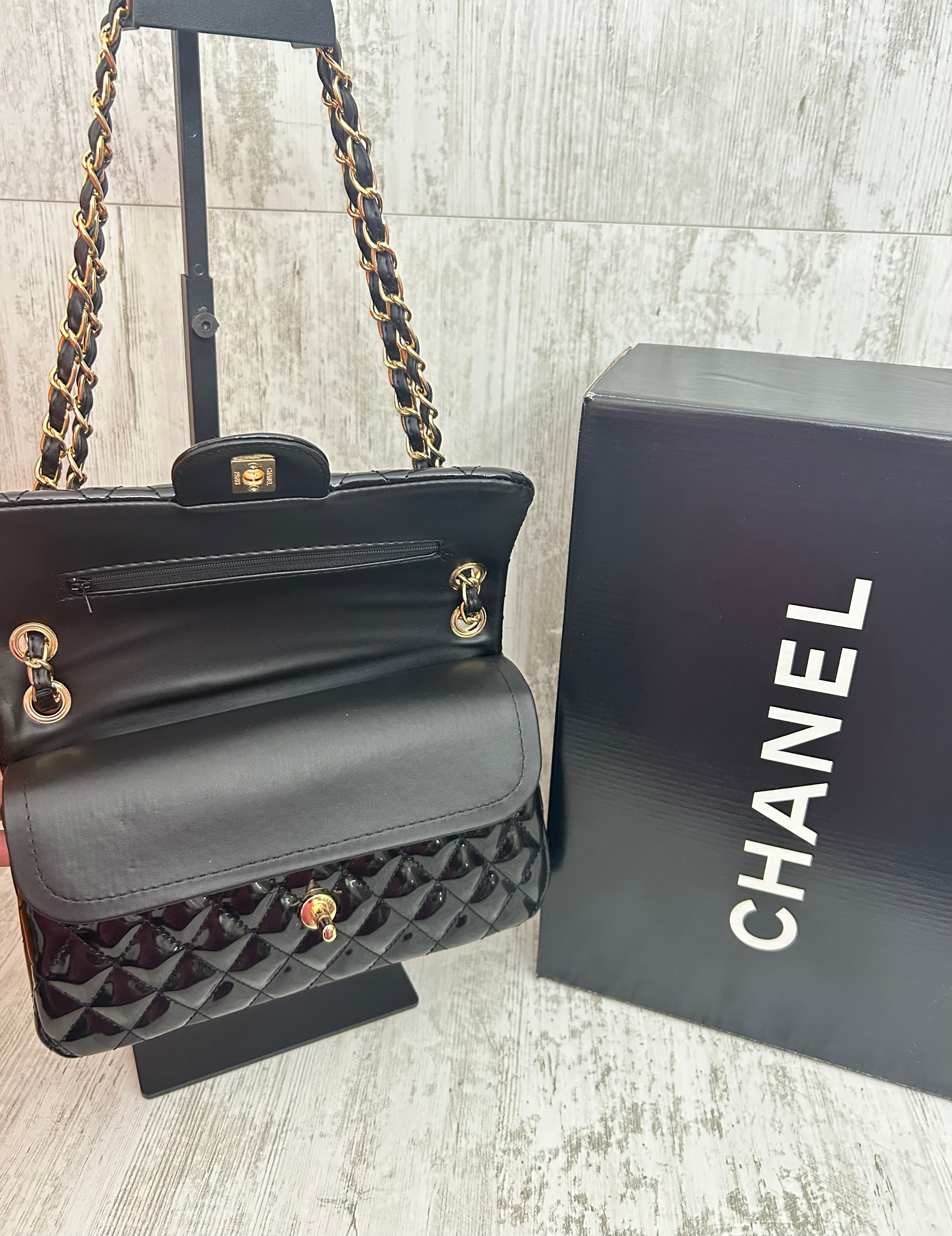 Chanel flap