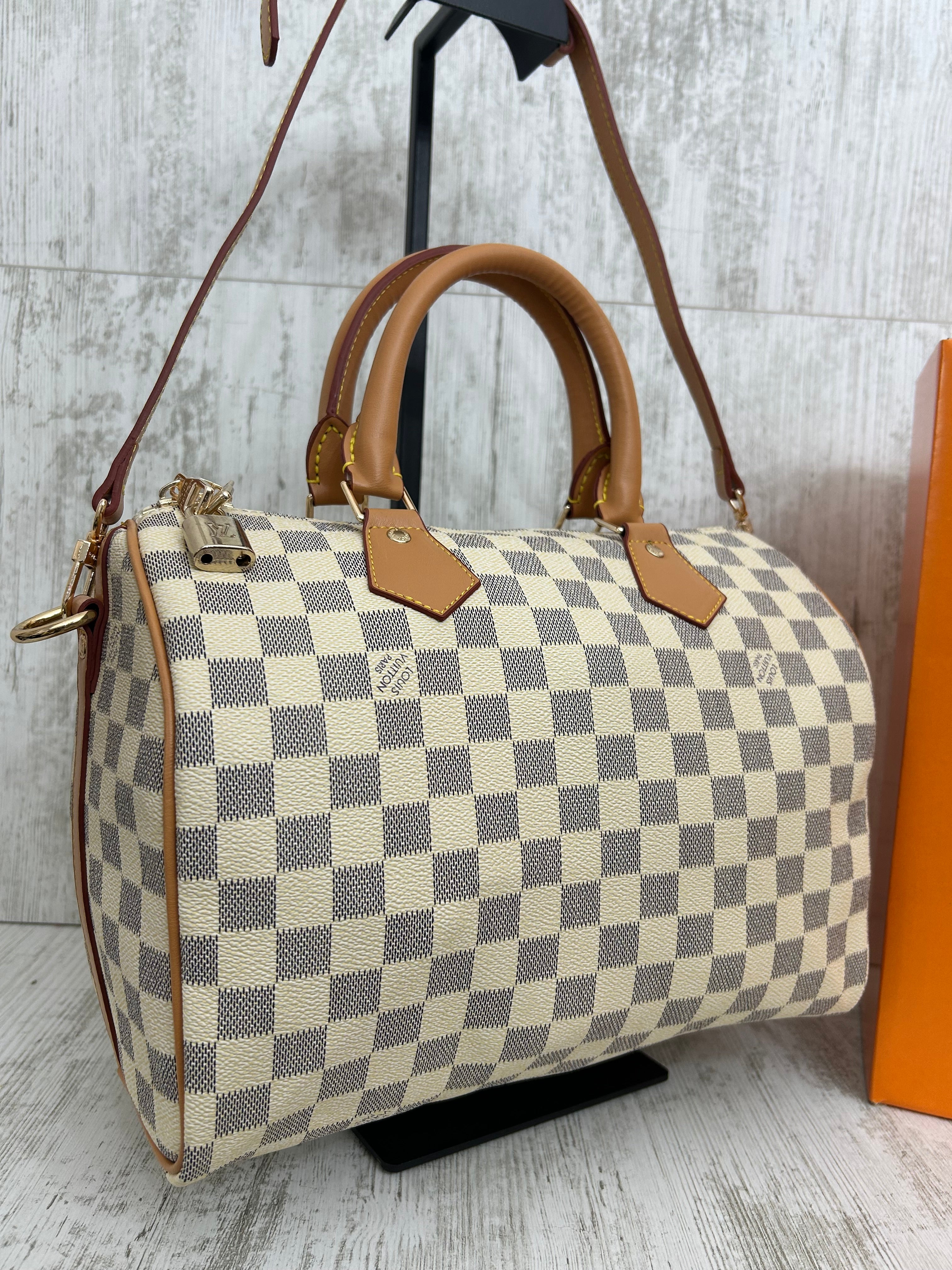 Louis Vuitton Big Speedy