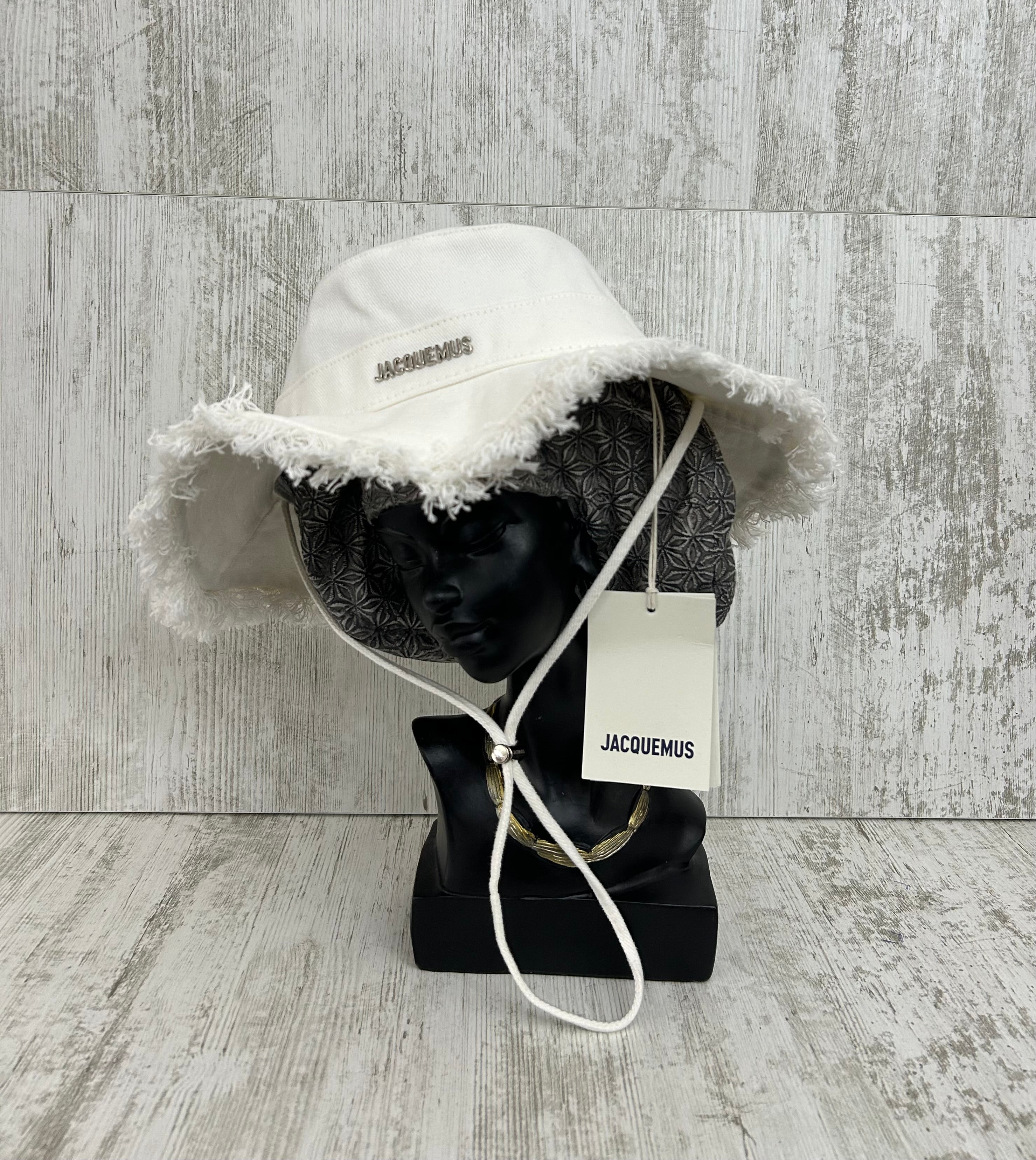 Jacouemus Καπέλο