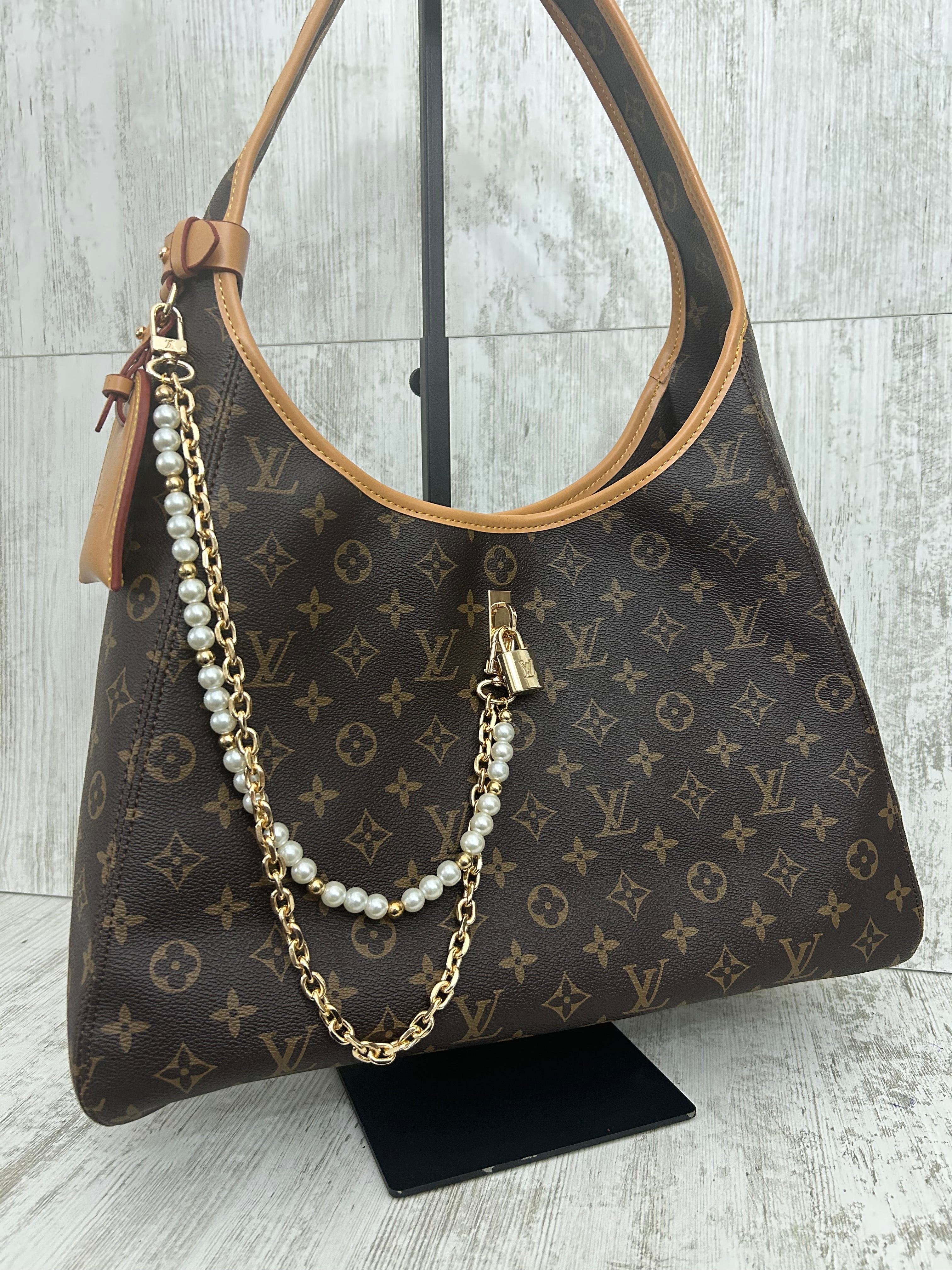 Louis Vuitton shopping