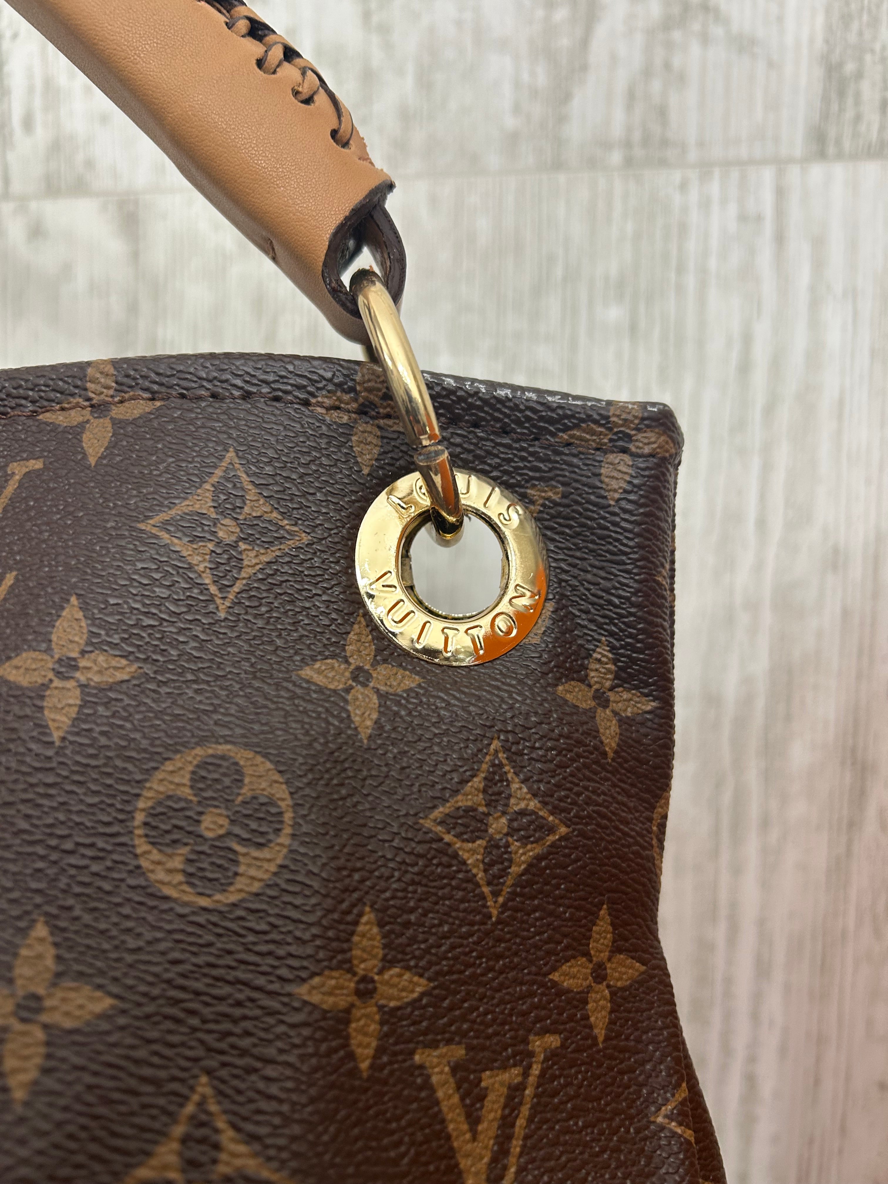 Louis Vuitton Artsy leader