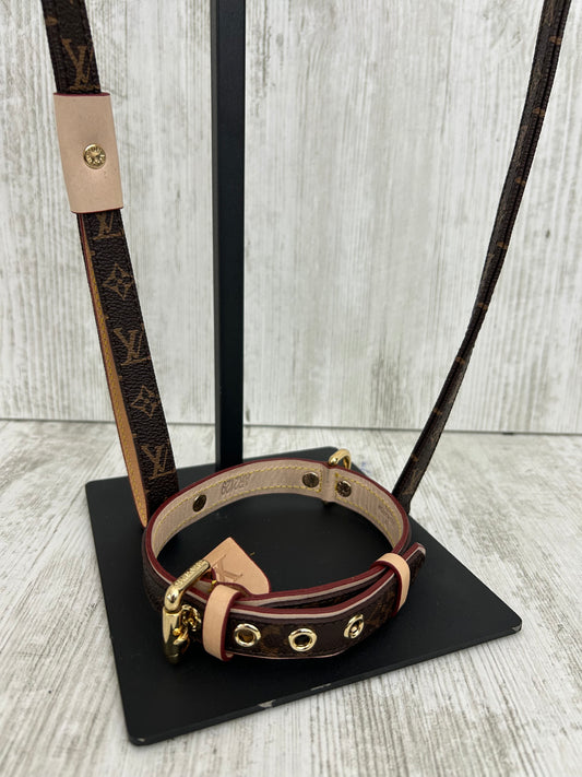 Louis Vuitton Dogs Leash Skin Set mini size