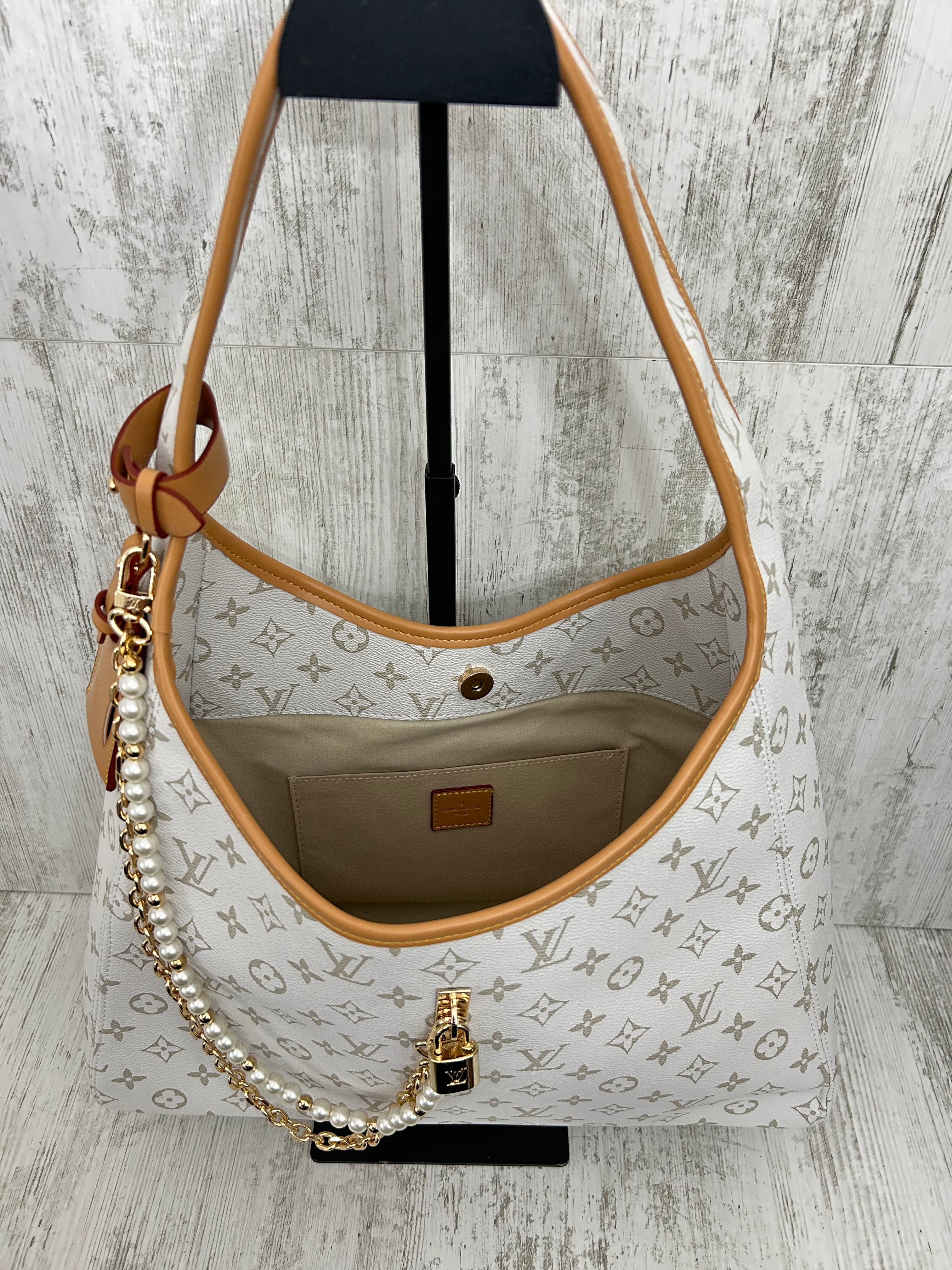 Louis Vuitton Shopping