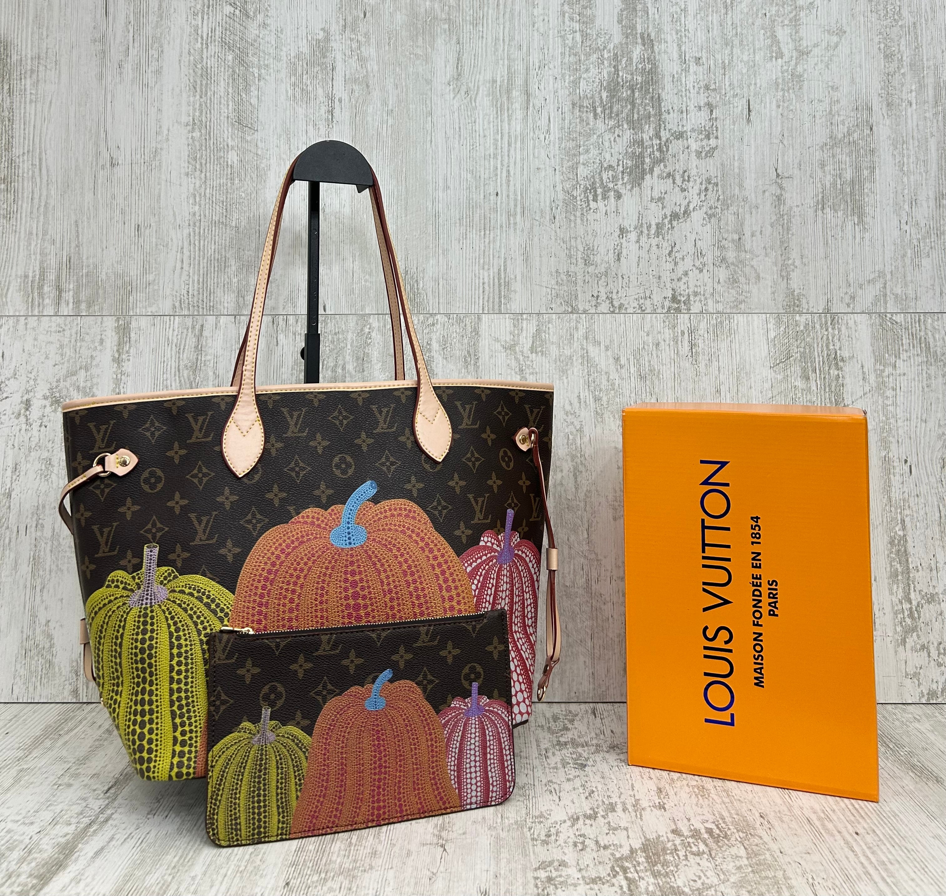 Louis Vuitton Shopping