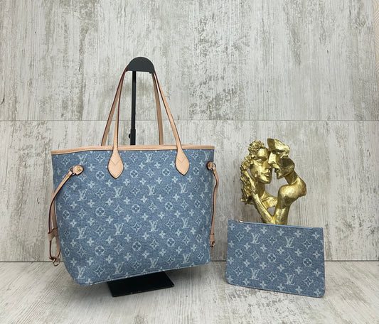 Louis Vuitton Shopping