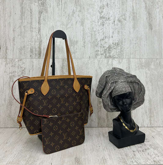 Louis Vuitton Mini shopping