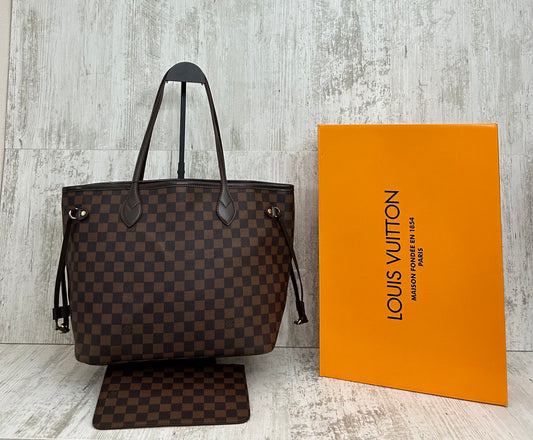 Louis Vuitton Shopping
