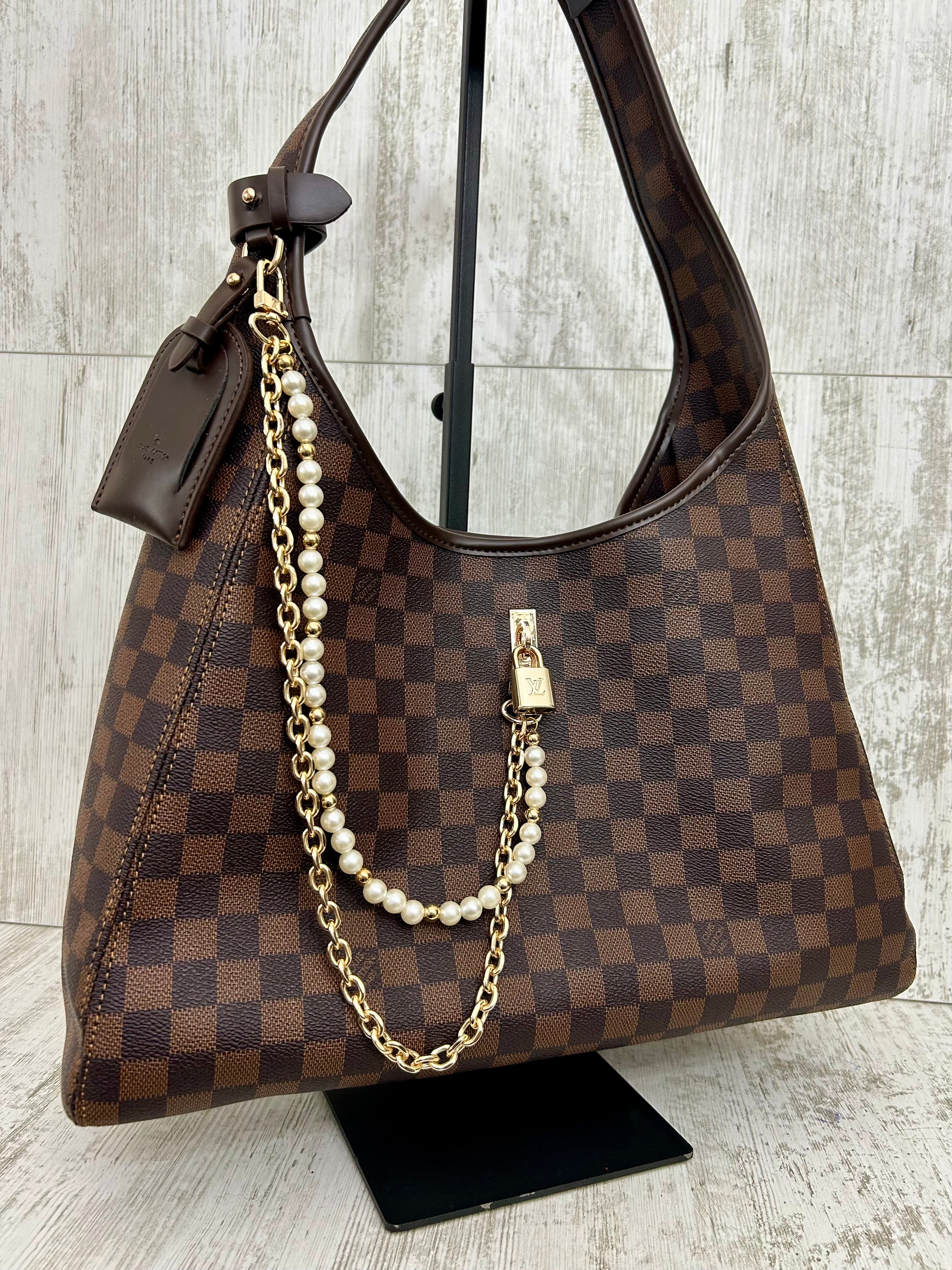 Louis Vuitton shopping