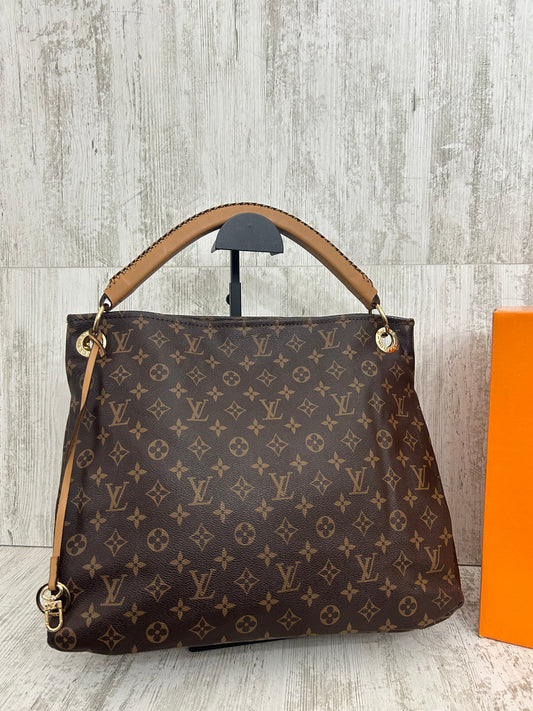 Louis Vuitton Artsy leader