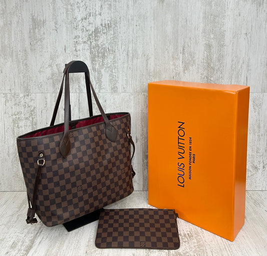 Louis Vuitton Shopping