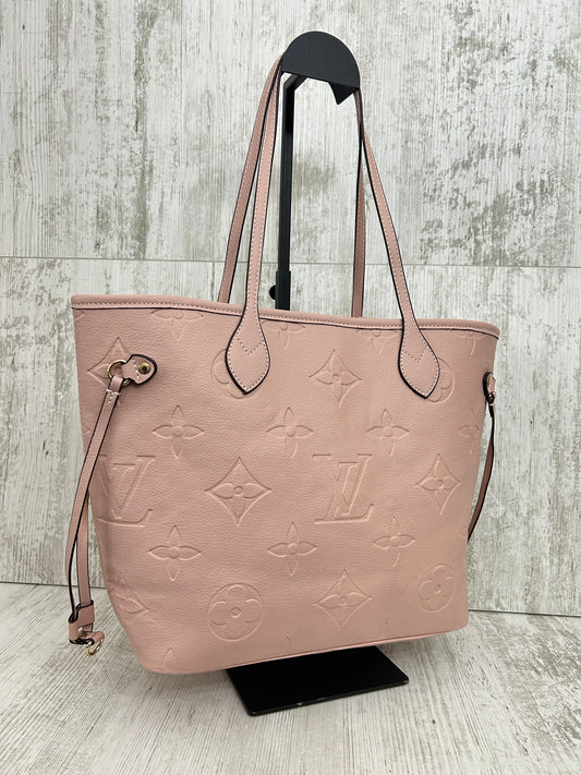 Louis Vuitton Shopping