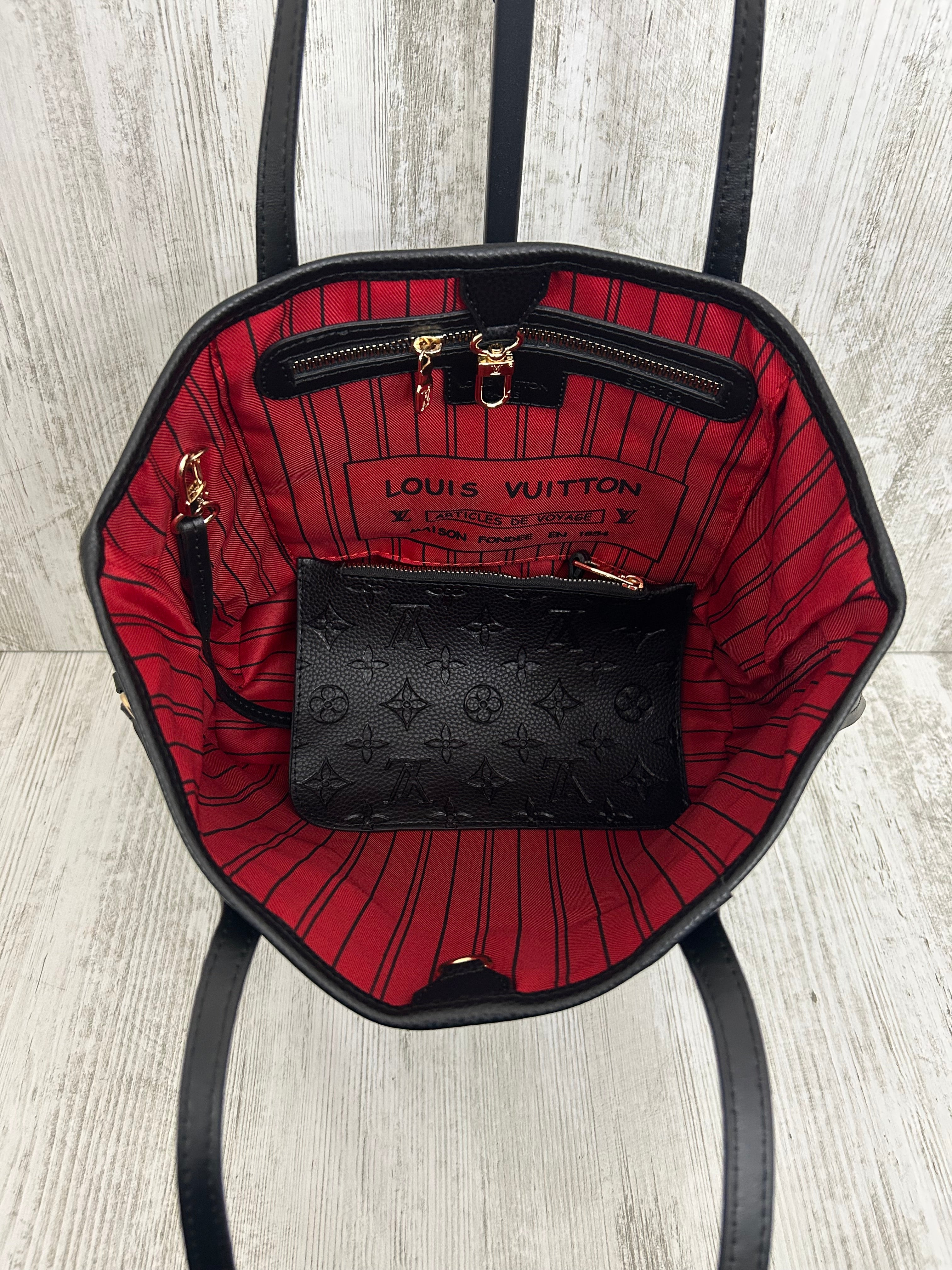Louis Vuitton Mini shopping