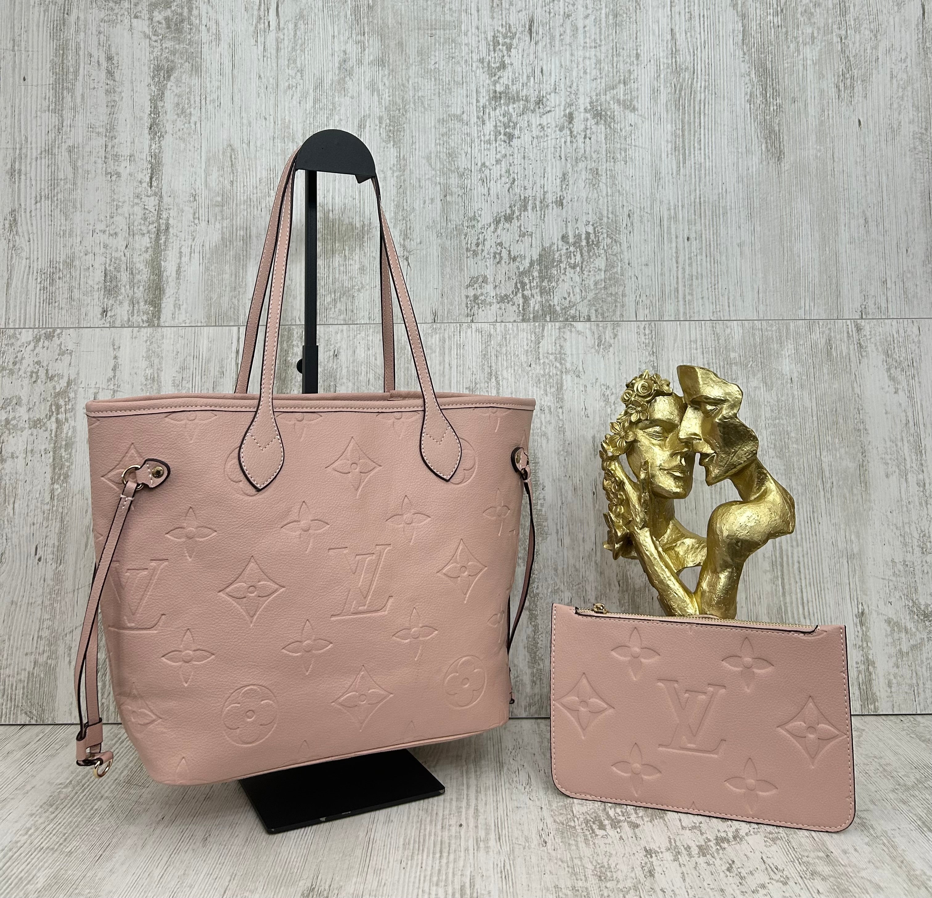 Louis Vuitton Shopping