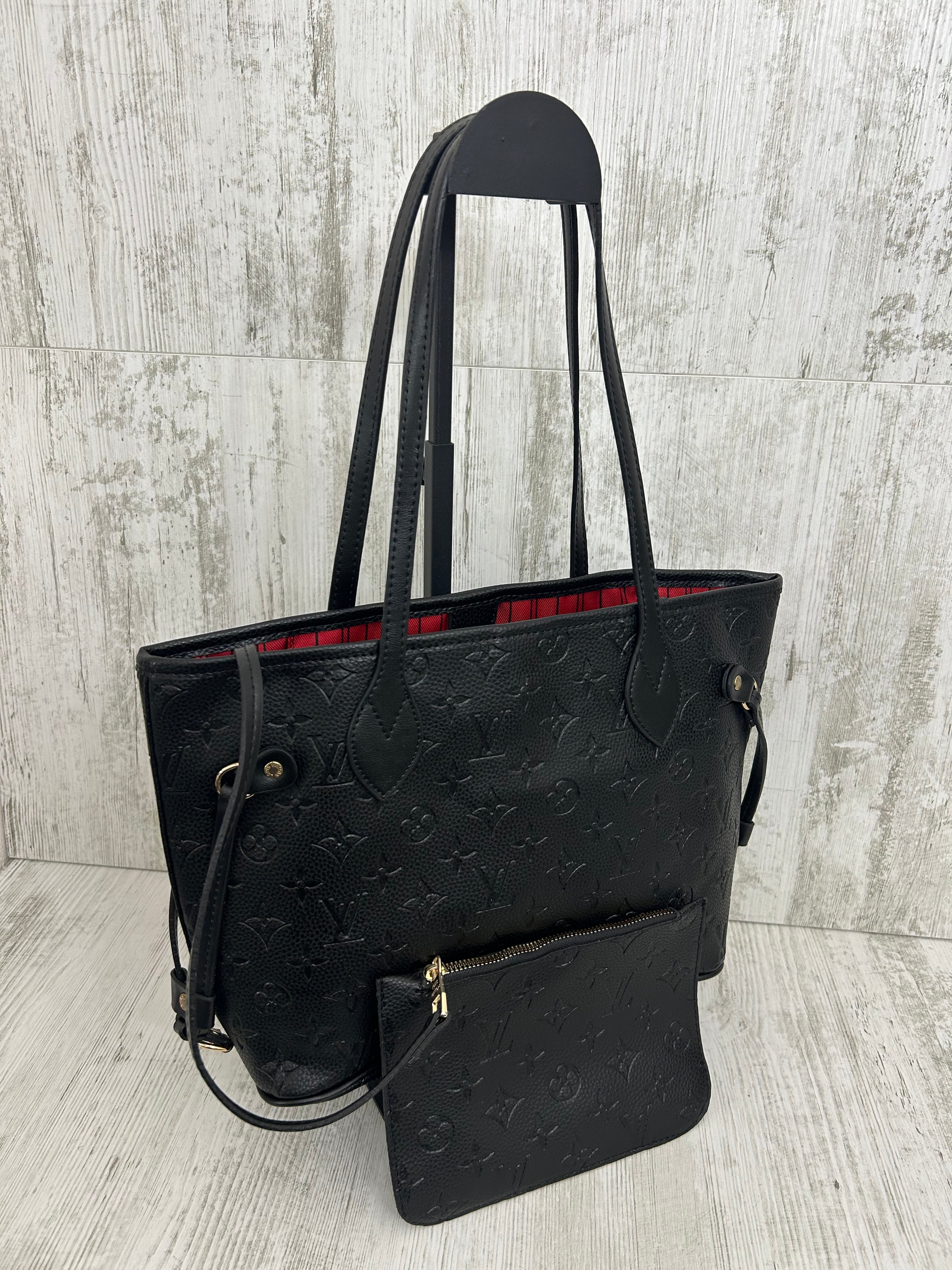 Louis Vuitton Mini shopping