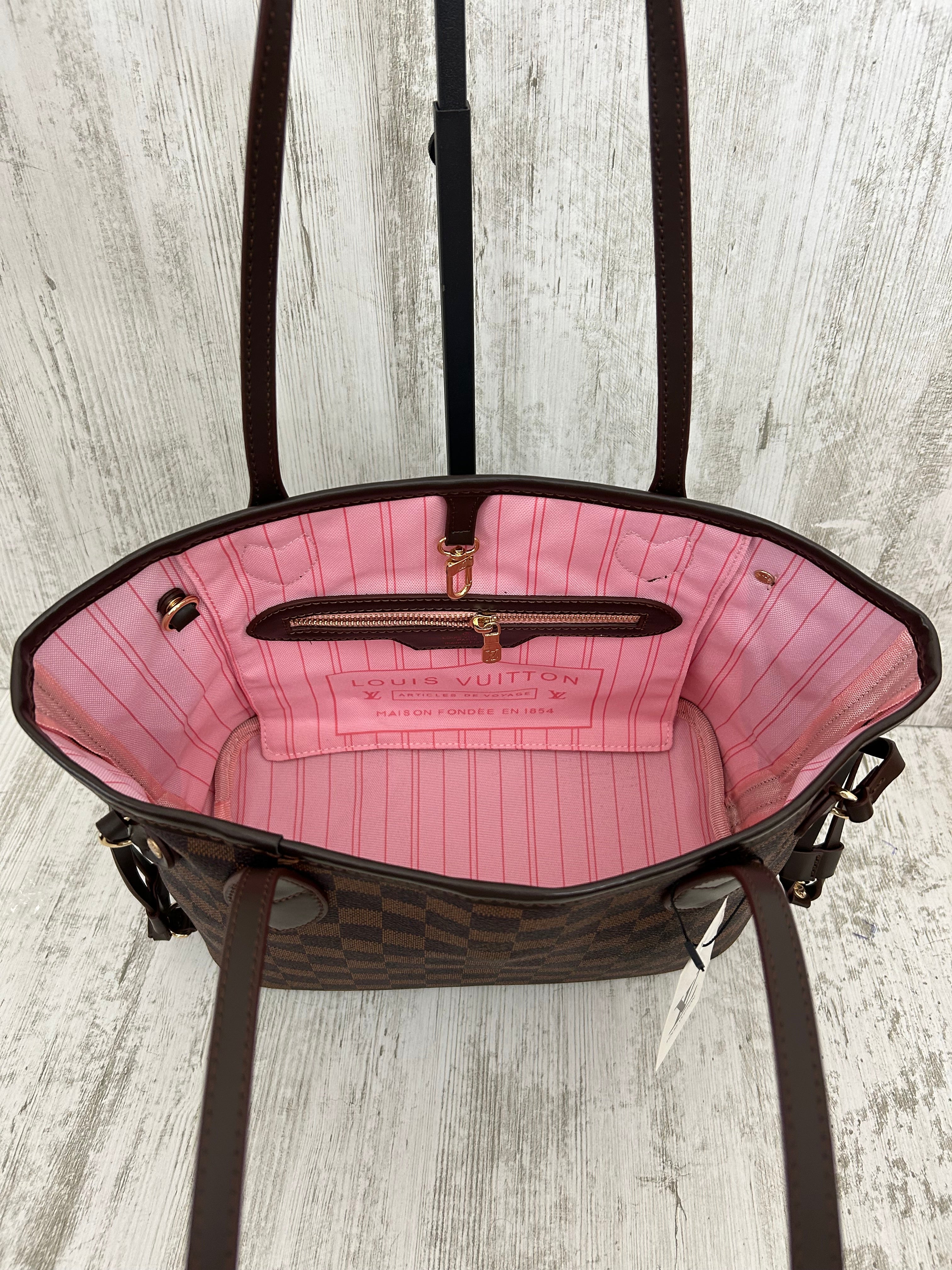 Louis Vuitton  Mini Shopping