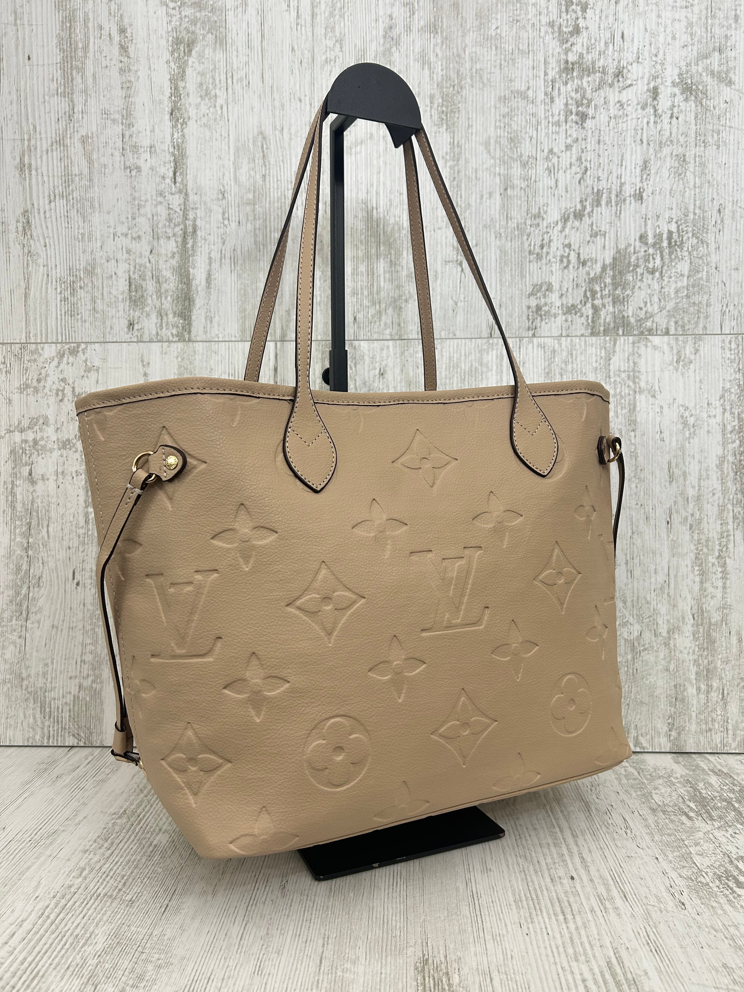 Louis Vuitton Shopping