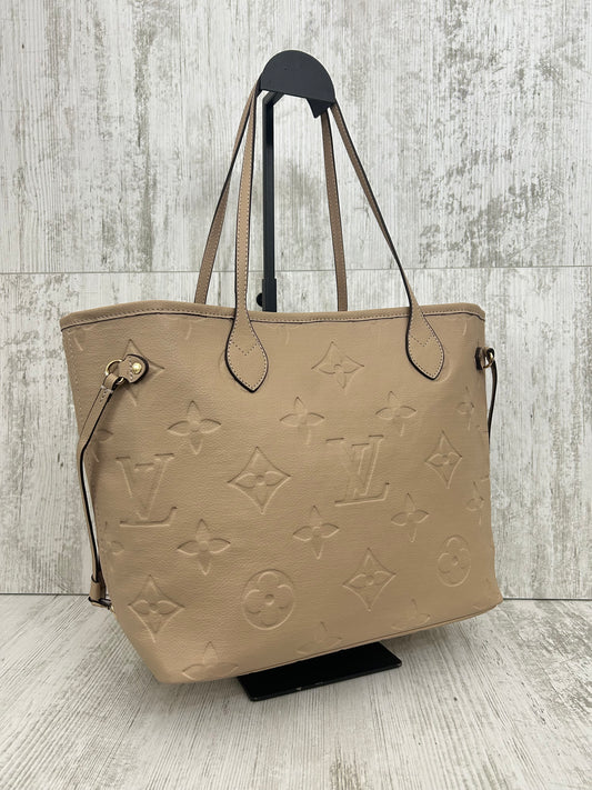 Louis Vuitton Shopping